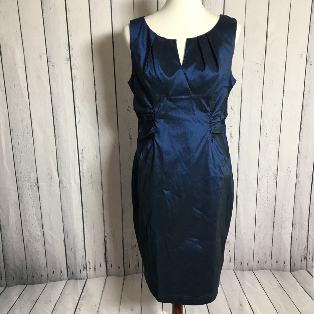 Shimmering Blue Metallic Adrianna Papell Dress